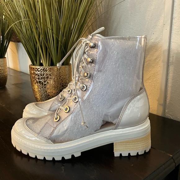 Schutz Clear Boots - Picture 2 of 8